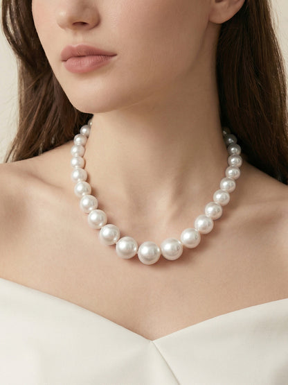 Luminous 12mm Freshwater Pearl Statement Necklace – image 4
