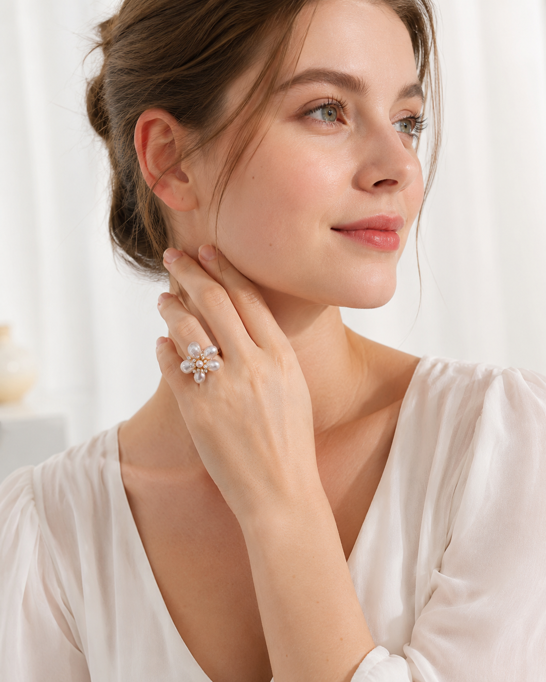 Blumenring Damen mit rosa Süßwasserperlen & Zirkonia – goldfarben