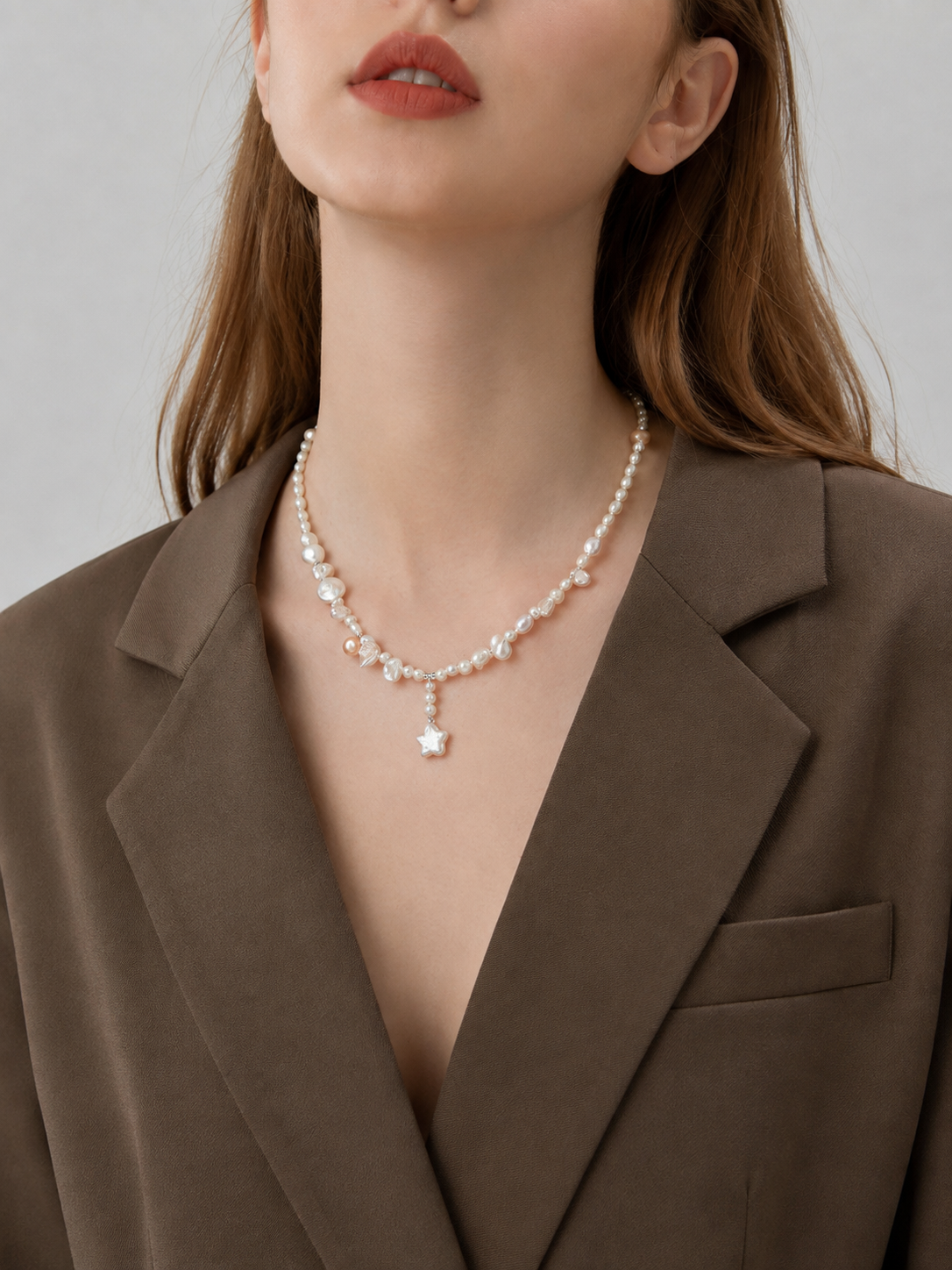 Noémie 7mm Freshwater Pearl Charm Necklace in Sterling Silver