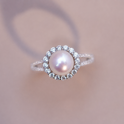 Lumière Pearl & Moissanite Adjustable Ring