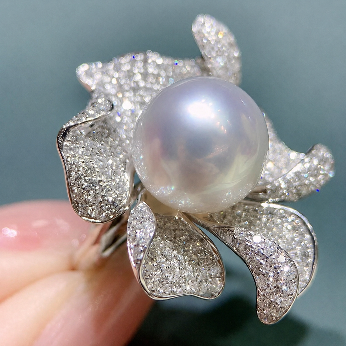 Pastel Halo Freshwater Pearl Statement Ring