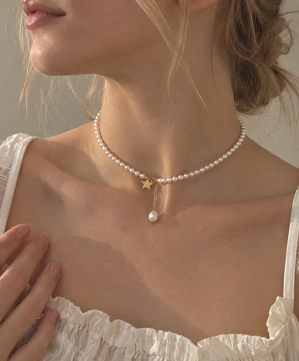 Étoile 4mm Freshwater Pearl Star Drop Necklace in 14K Gold