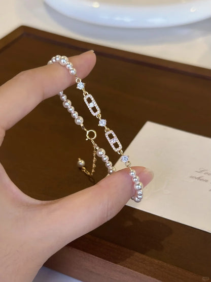 Front view of link detail high-lustre freshwater pearl bracelet for bridal styling