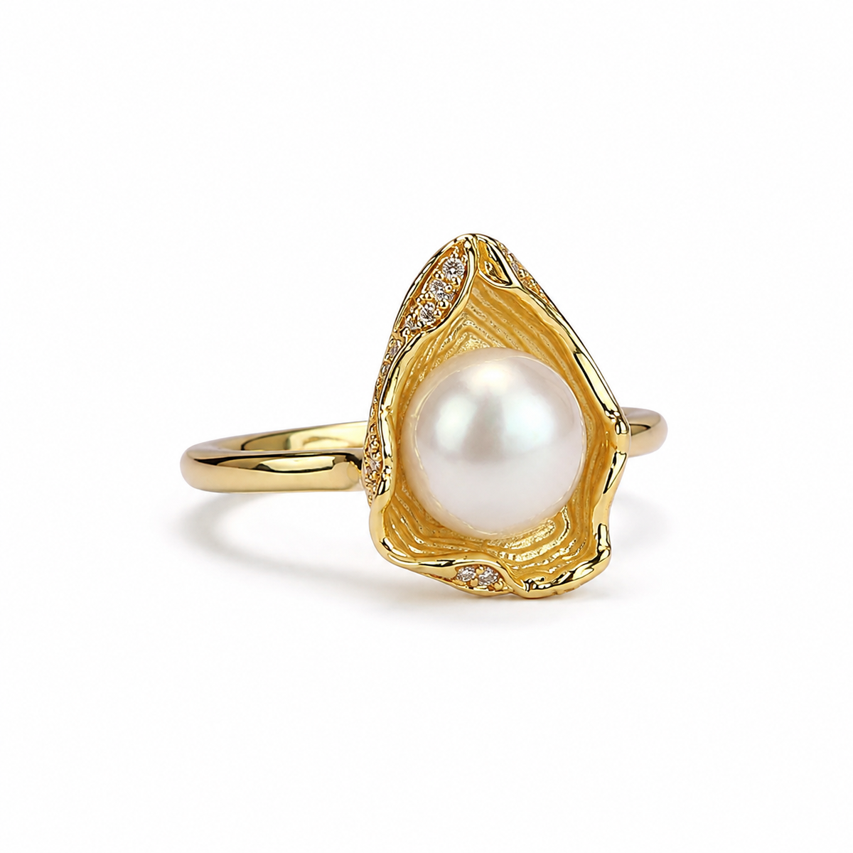 Aurelia 8mm freshwater pearl sculptural ring in 14K solid gold on a white background