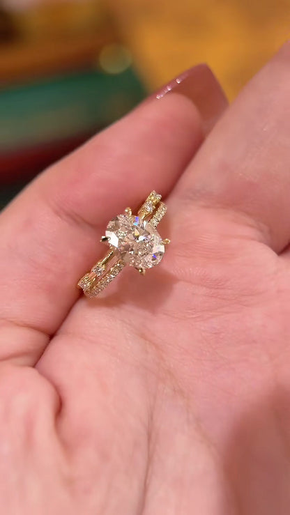 Close-up of lab-grown diamond double band engagement ring for modern proposals