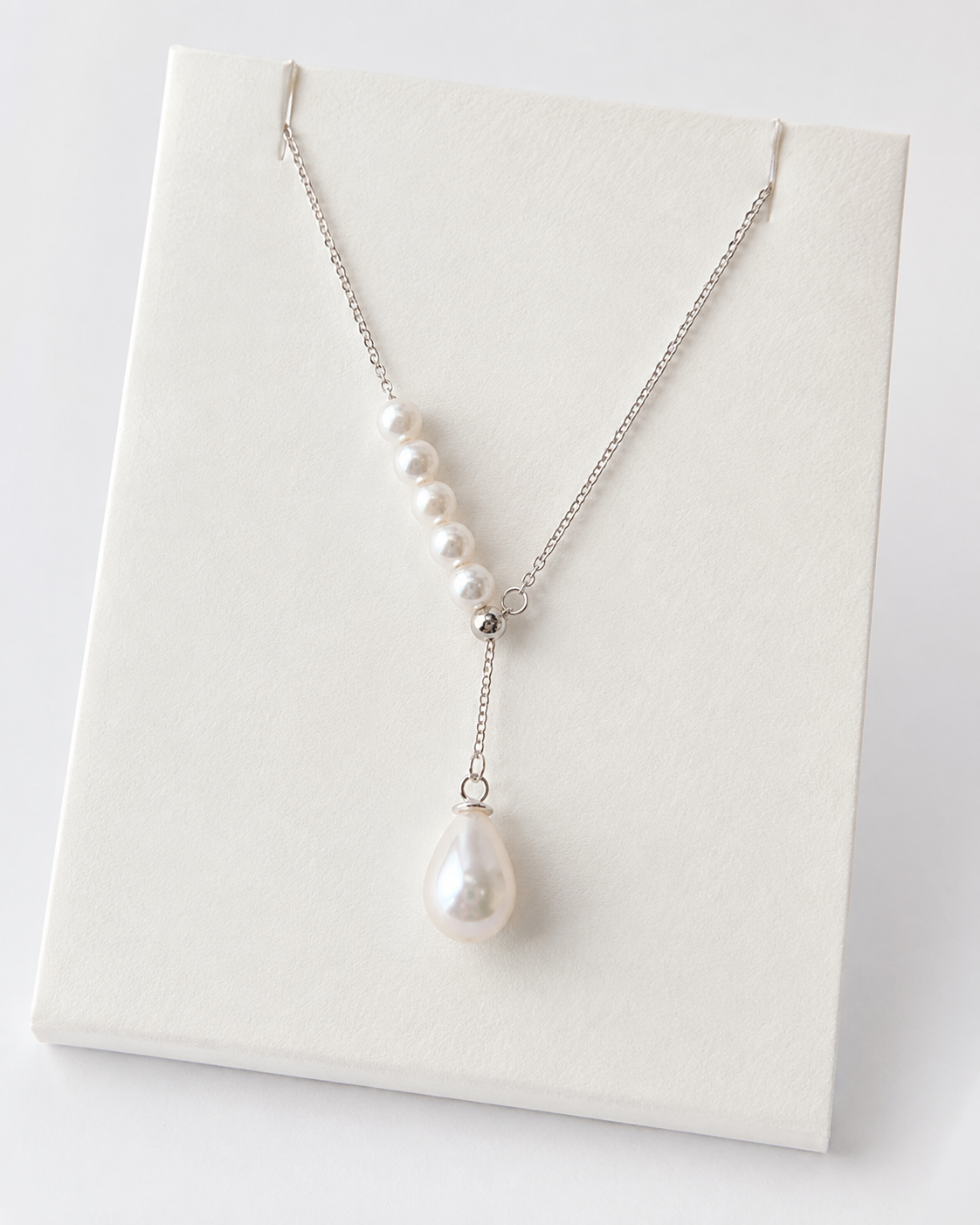 Women’s Y Pearl Necklace with Natural Pearls and Silver Drop