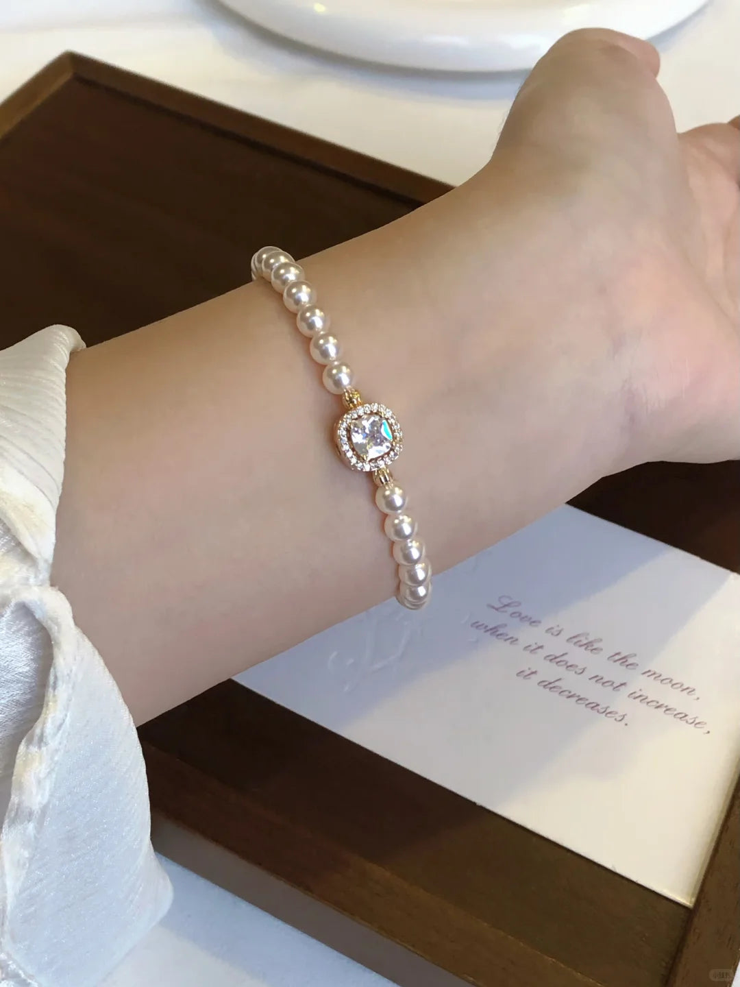 Camee ovales Kamee Perlenarmband