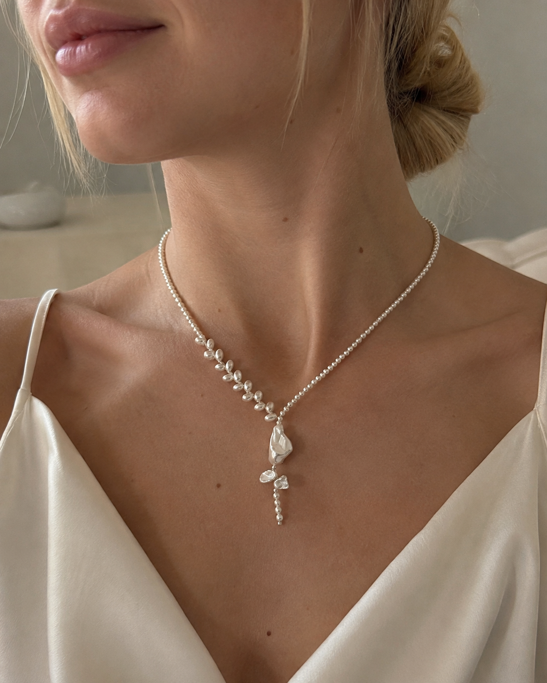Y-Design Baroque Pearl Necklace