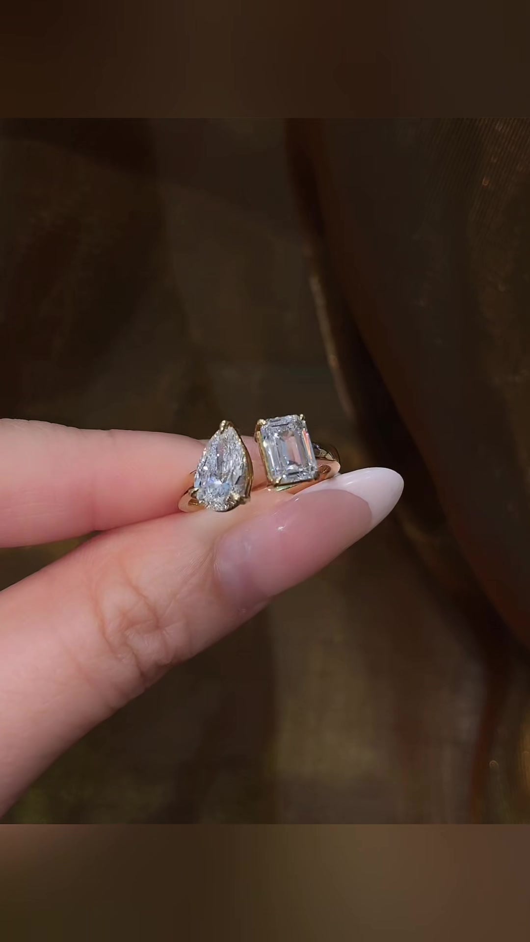 Front view of lab-grown diamond toi et moi engagement ring for romantic proposals