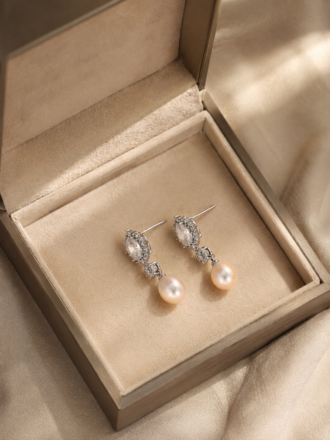 Iridescent Freshwater Pearl Drop Earrings