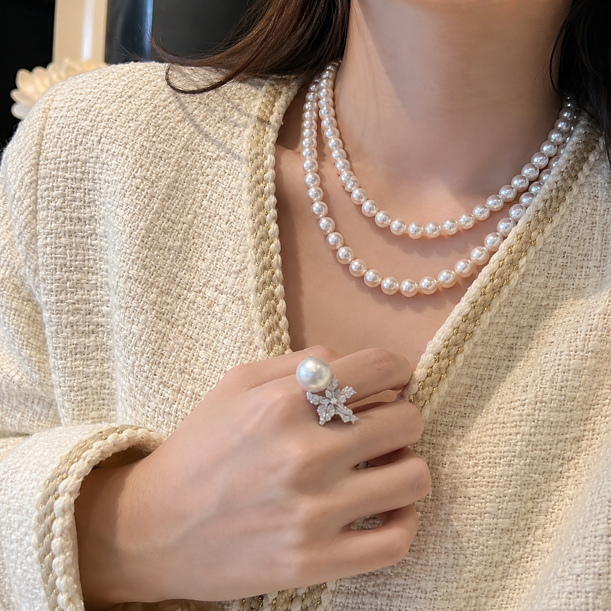 Éclat Bow 11–12mm Akoya Pearl Statement Ring