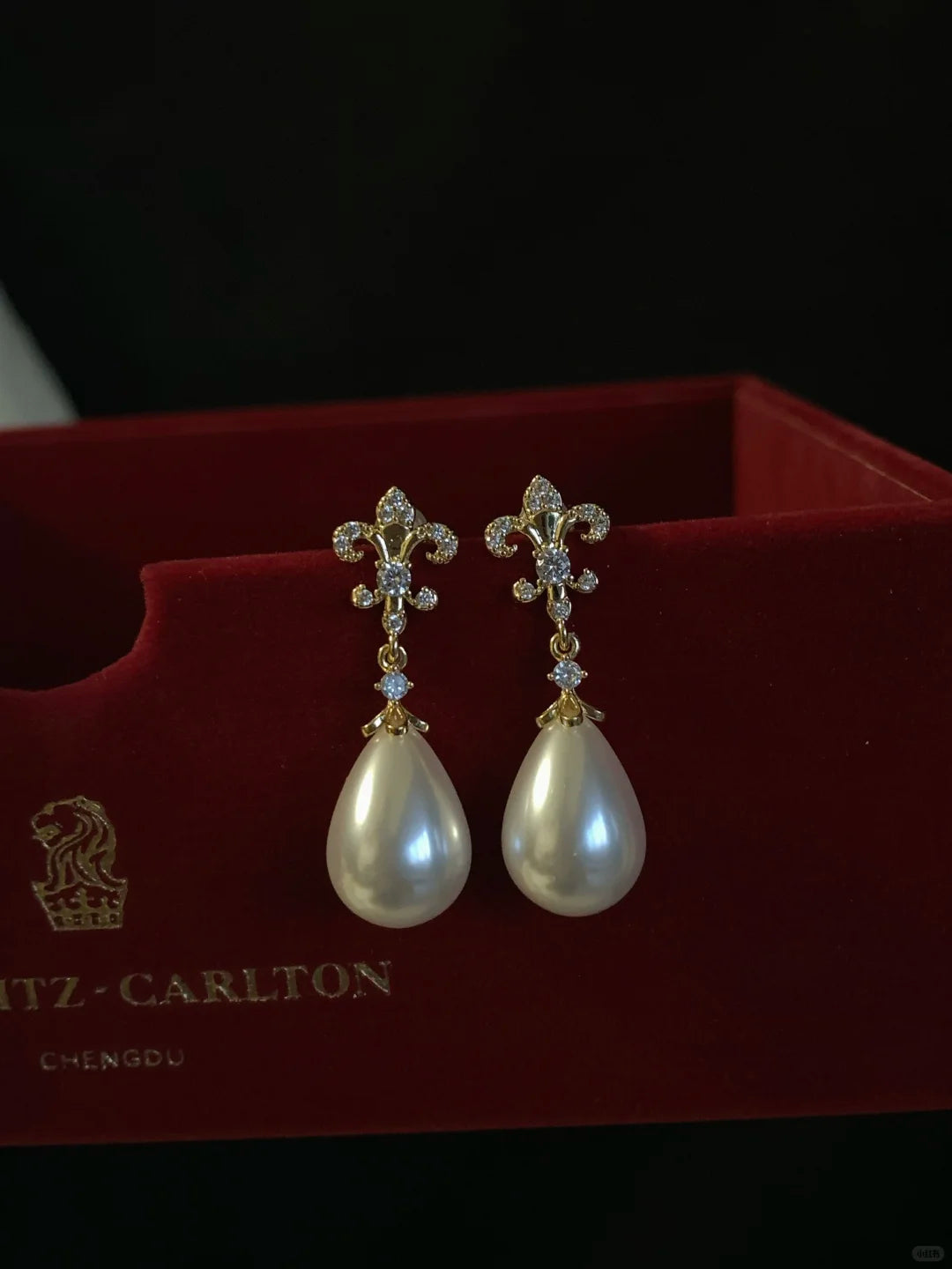 Jardin Flower Drop Pearl Earrings