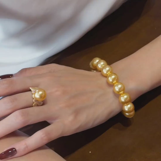 Video view of golden strand high-lustre freshwater pearl bracelet styled for bridal styling