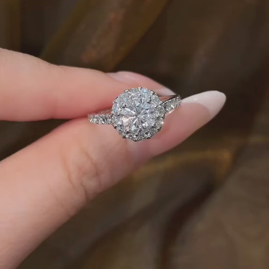 Video of lab-grown diamond round halo engagement ring for classic proposals