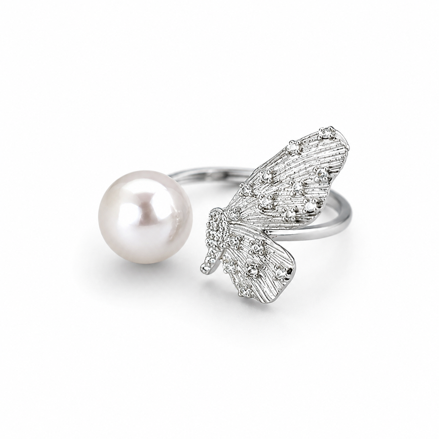Vivia 8–9mm freshwater pearl butterfly open ring on a white background